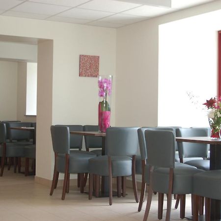 Gite Du Haut Cantal - Appartements Meubles Avec Kitchenette Et Chambres Sans Kitchenette Condat  Экстерьер фото